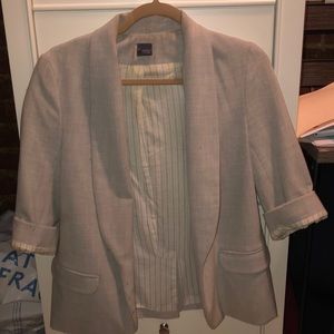 Light gray blazer